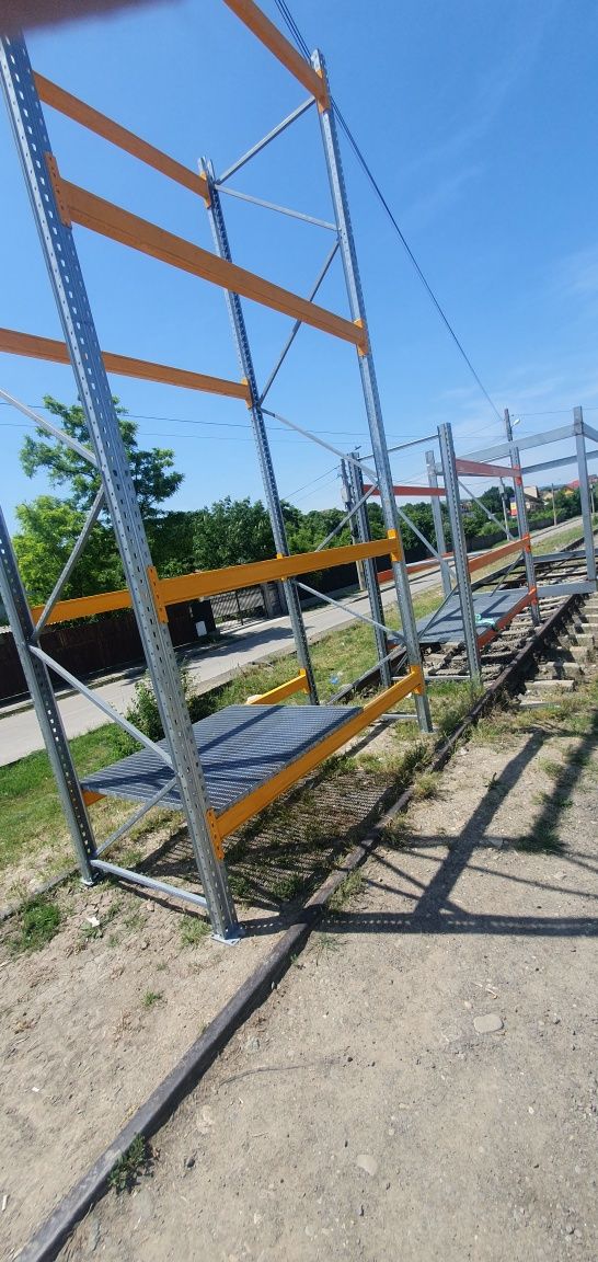 Rafturi profesionale zincate