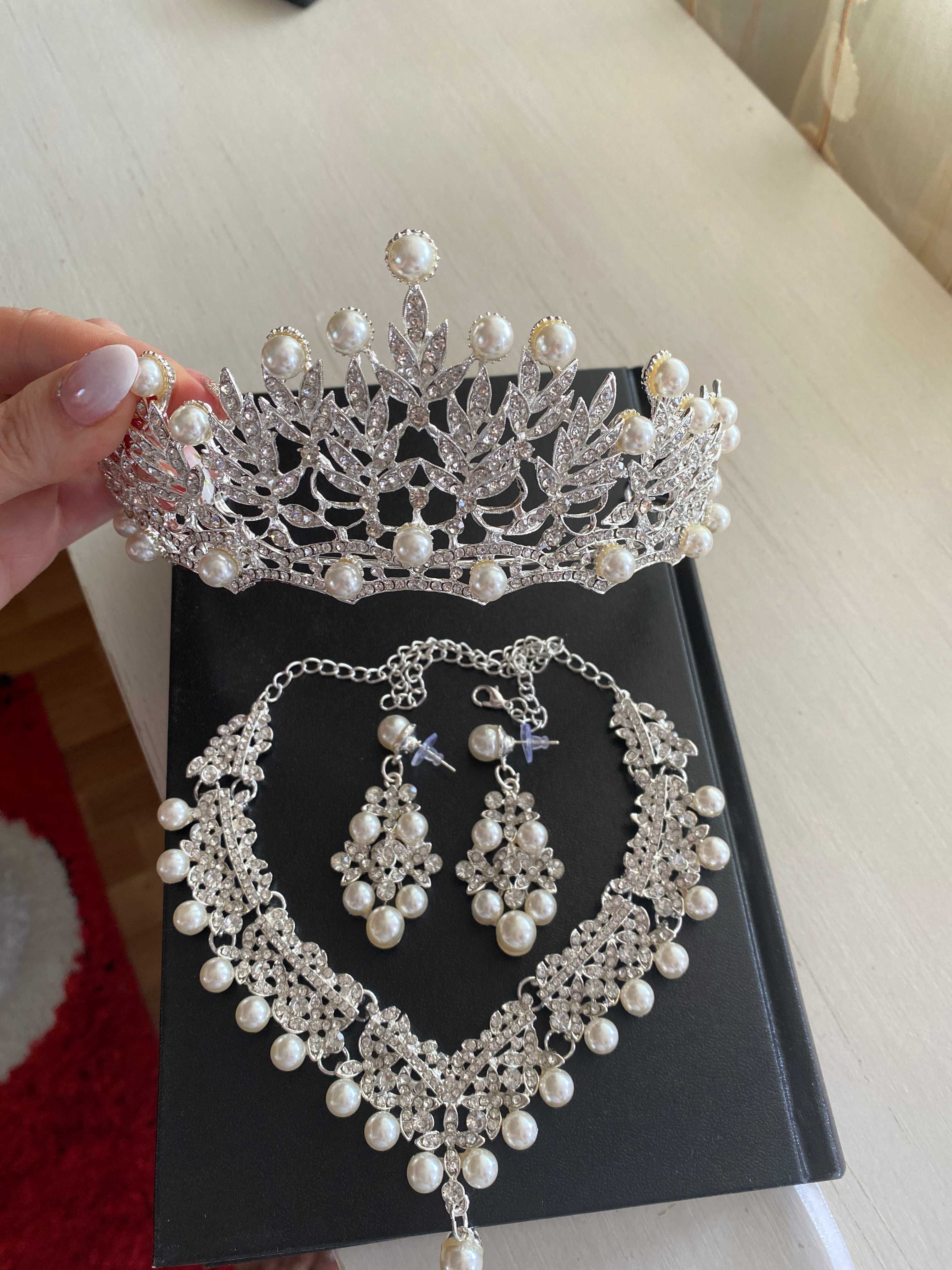 diadema coronita tiara + cercei + colier set cu perle argintiu