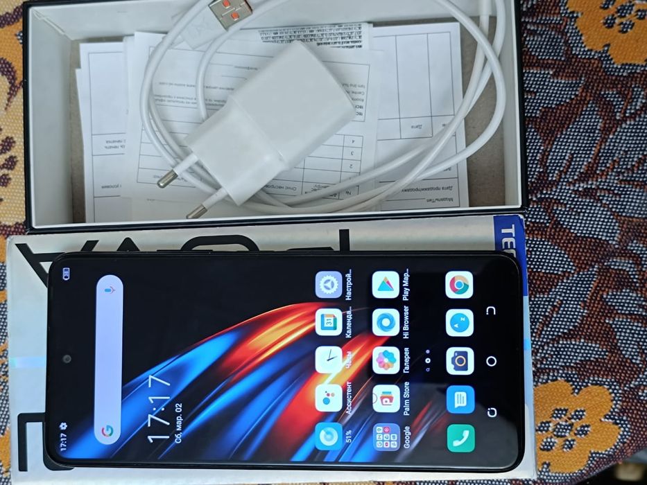 Продам телефон  Tecno Pova