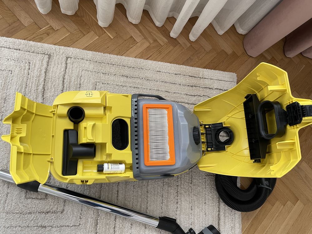 Aspirator Karcher DS6