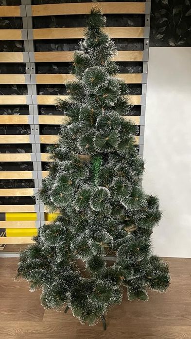 Искусственная елочка