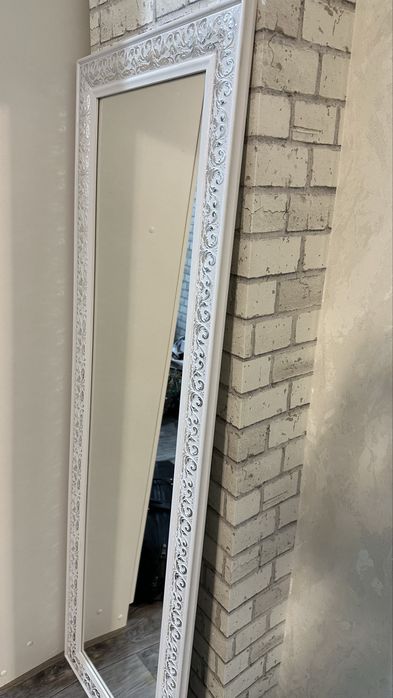 Зеркало красивое