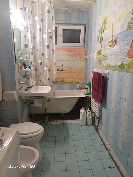 Vand apartament cu 4 camere in Cartierul Manastur