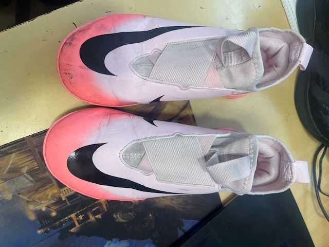 Стоножки NIKE №35.5