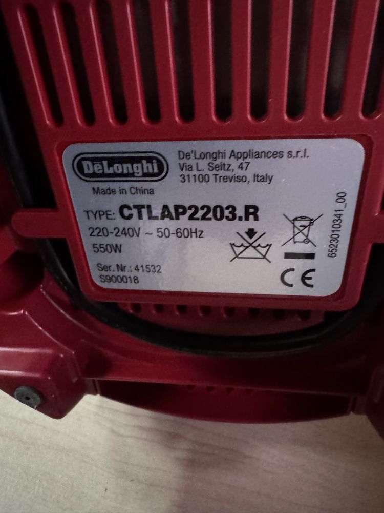 Тостер за филийки Delonghi