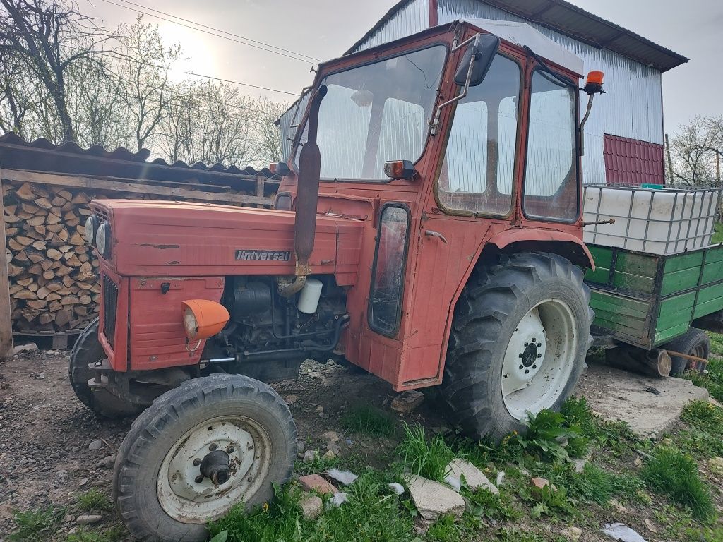 Vând tractor Utb 445