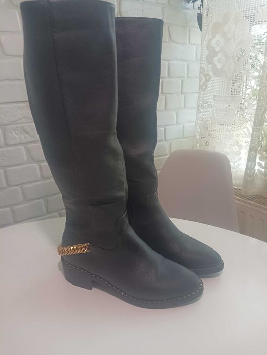 Ботуши,висок конч,38 номер