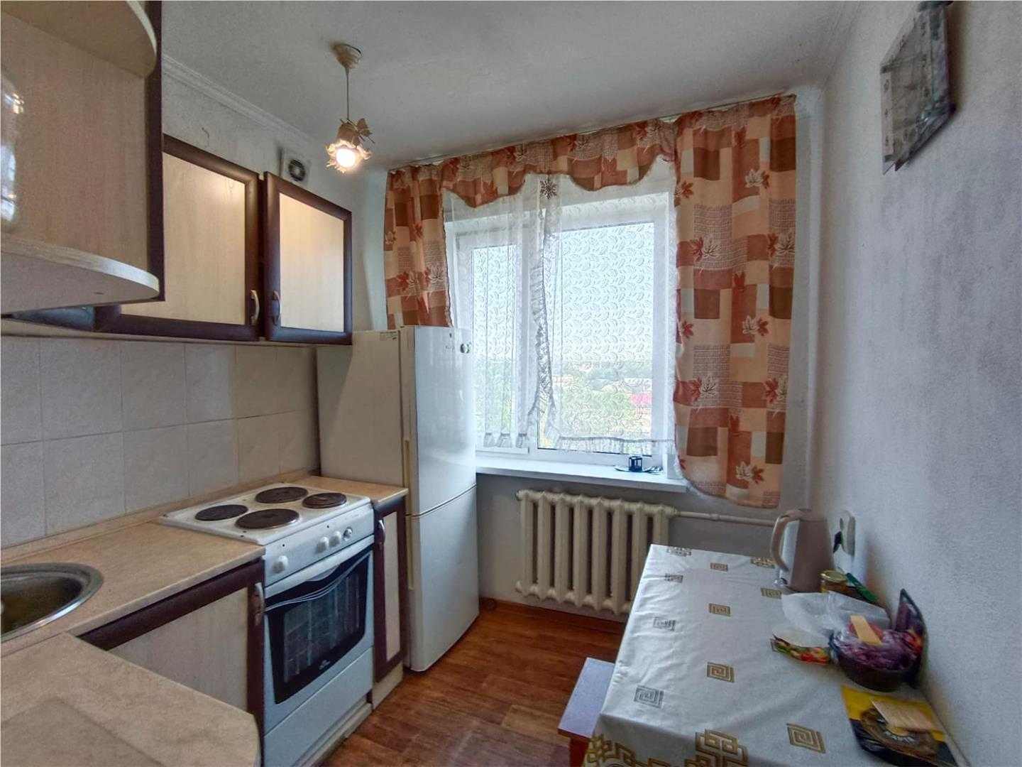 Продаю 2 комнатную квартиру в 22 микрорайоне. Помогу оформить ипотеку.