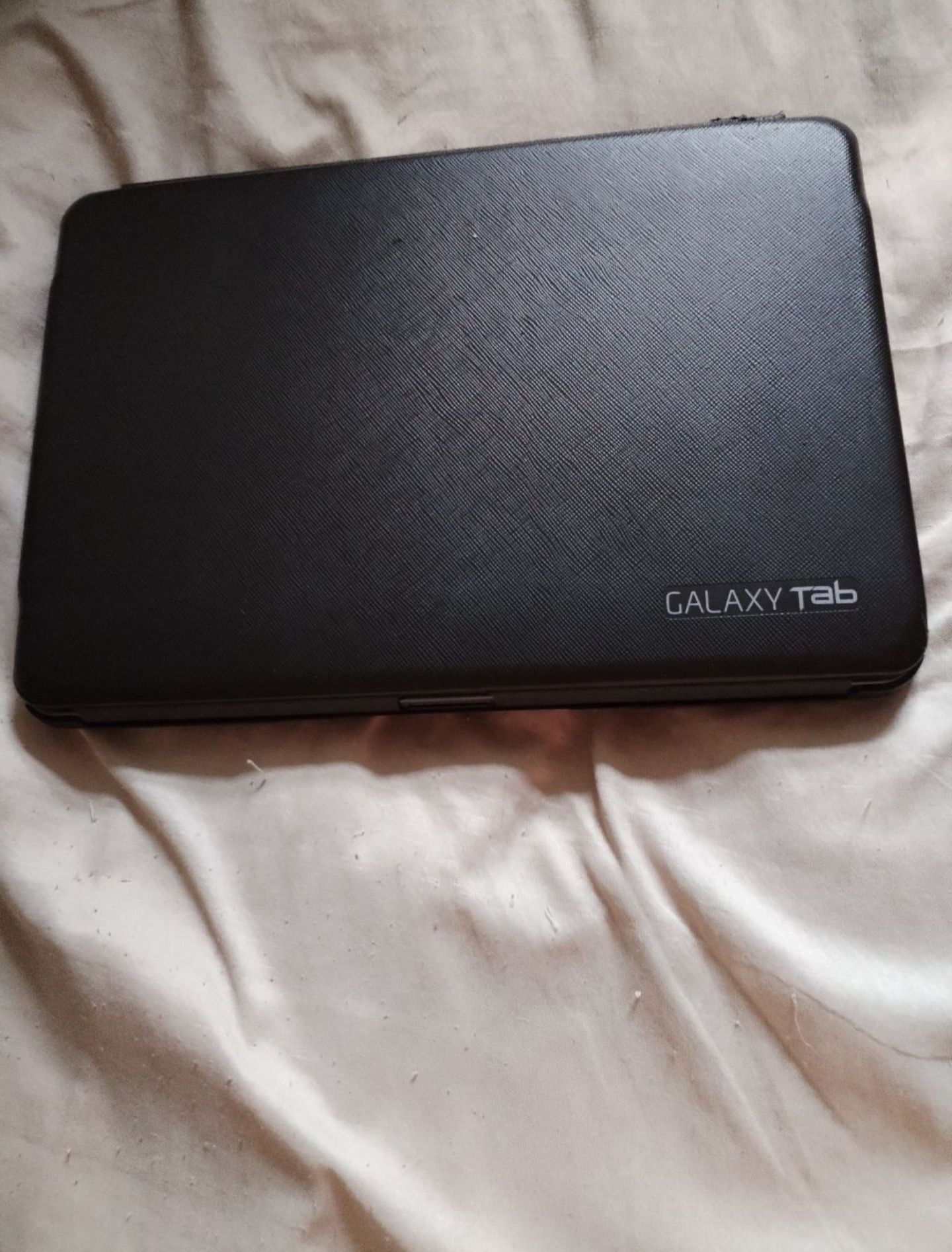 Планшет Samsung tab с клавиатурой обмен предлагайте свои варианты