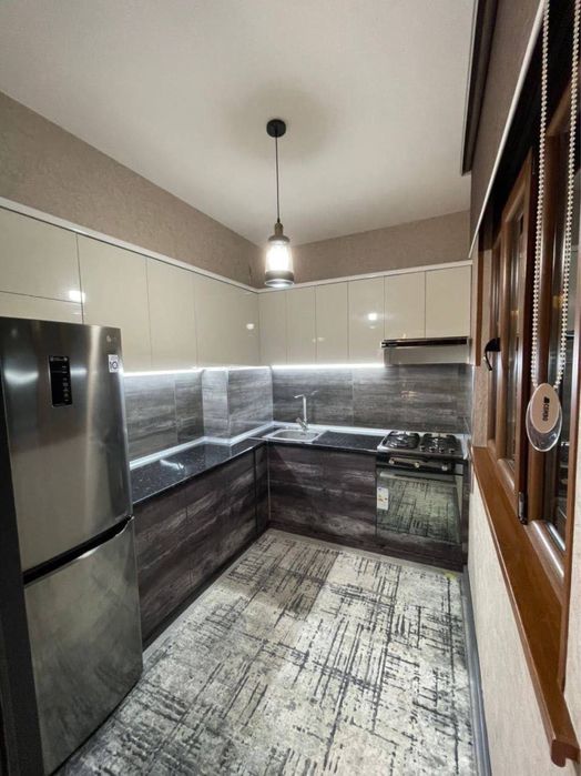 Продам квартиру на Ц-4