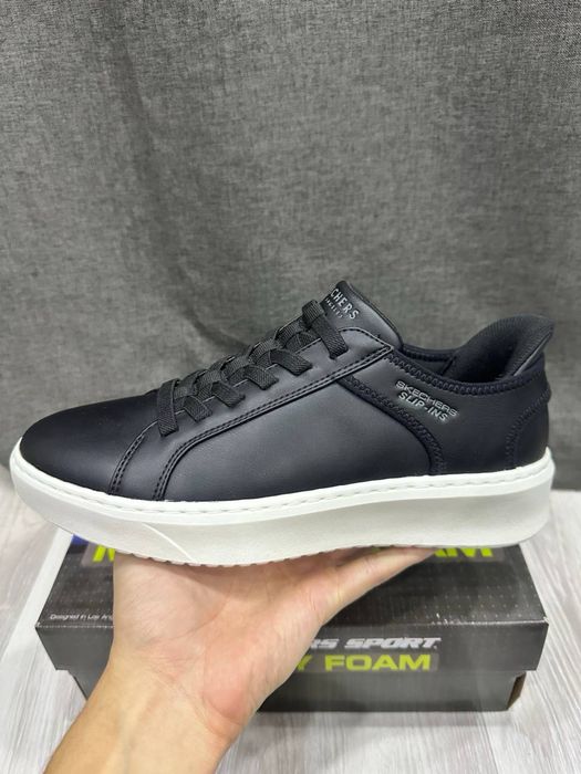 Оригиналнные кроссовки от Skechers