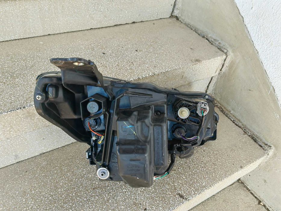 Фар Mazda 2 LED ляв / Фар Мазда 2 LED Оригинален