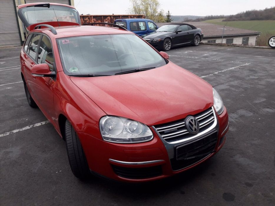 НА ЧАСТИ! VW Golf V 5 1,9 TDI BLS Bluemotion Variant комби Голф 5