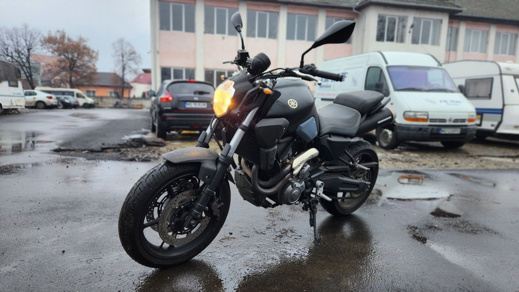 Yamaha MT 03 660 cmc an fabricatie 2013 (18.000 km) - Stare perfecta