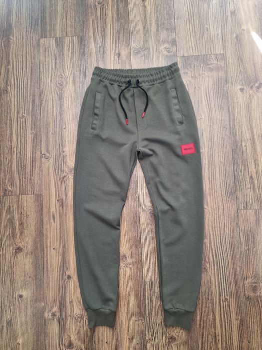 Страхотен мъжки спортен екип комплект размер L 
Най-висок клас материя