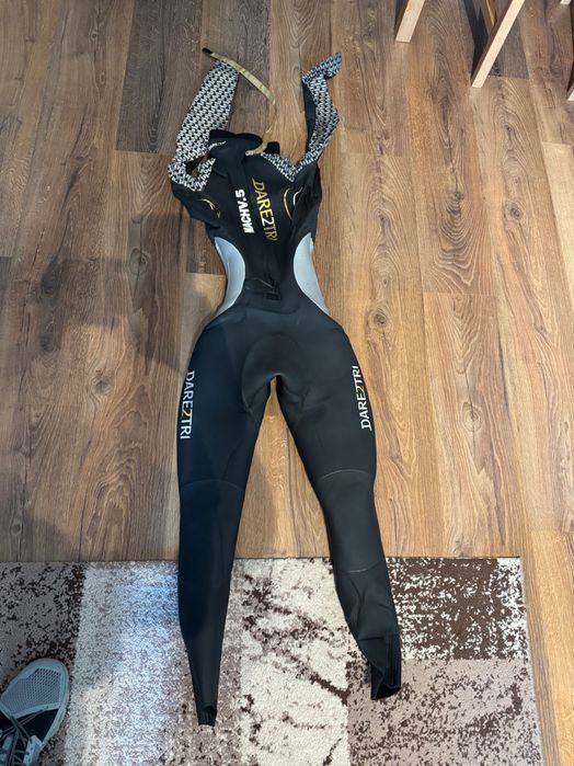Costum neopren DARE2TRI MACHV.5