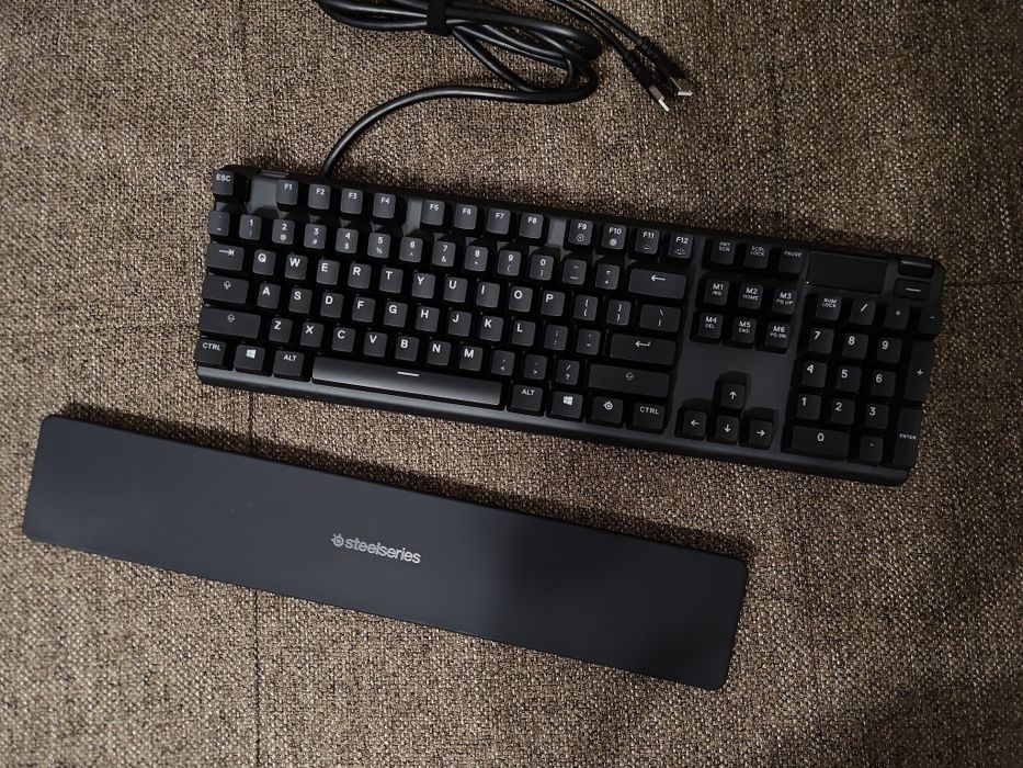 SteelSeries Apex Pro TKL Gaming Keyboard