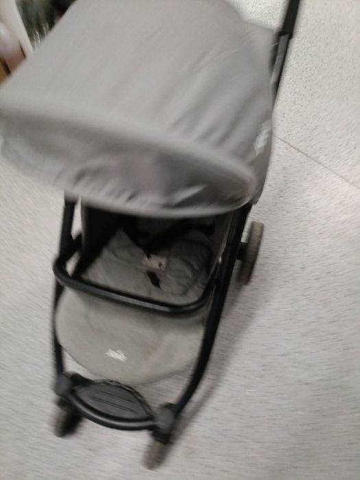 Cărucior pentru copii