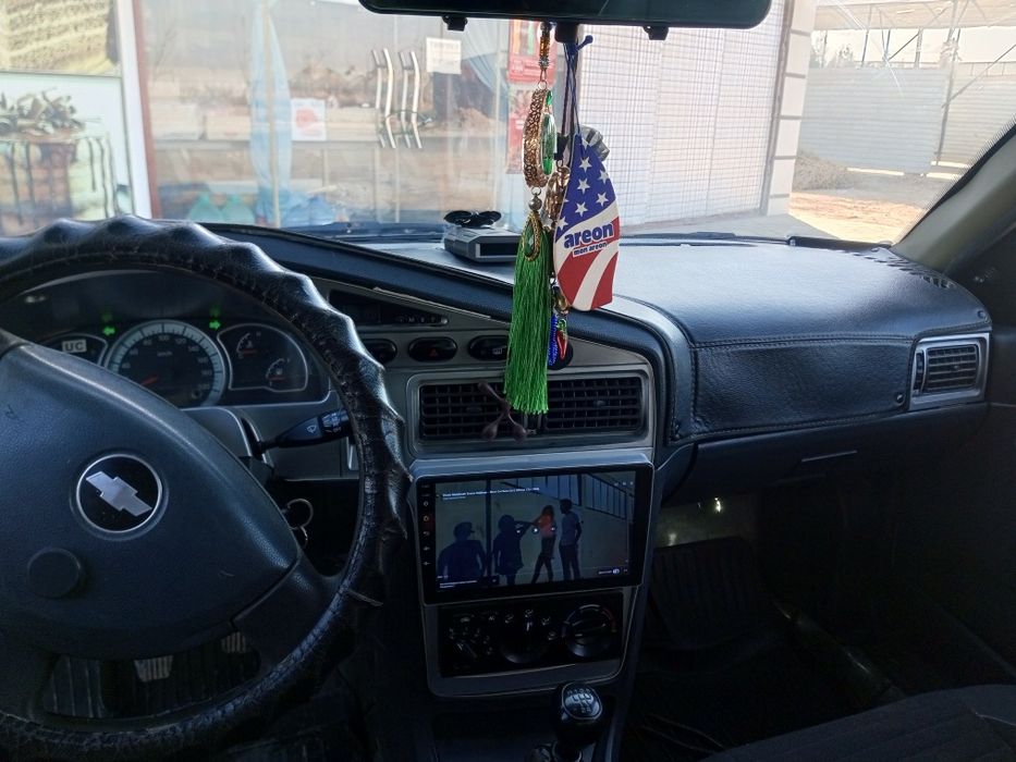 Nexia 2 2015 sotiladi