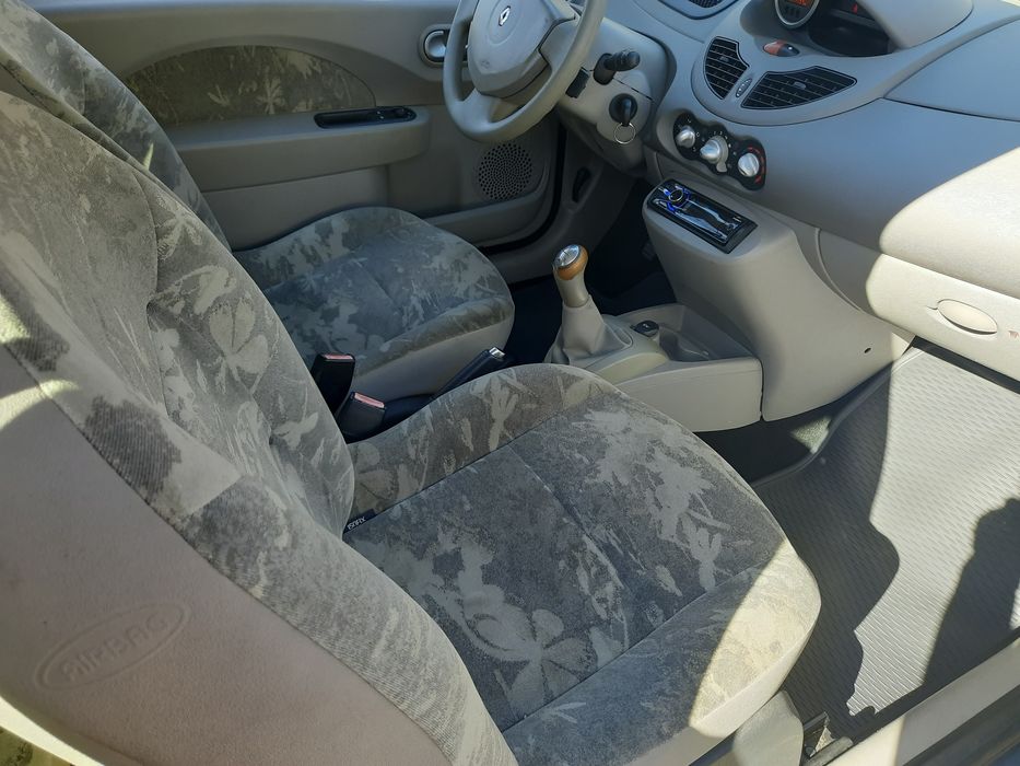 Renault Twingo 1.5 dci schimb cu motocicletă