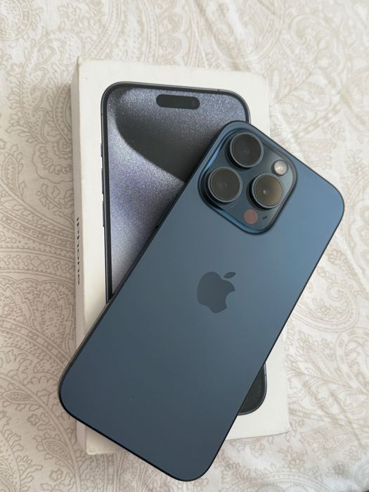 iPhone 15 Pro 256GB Blue Titanium
