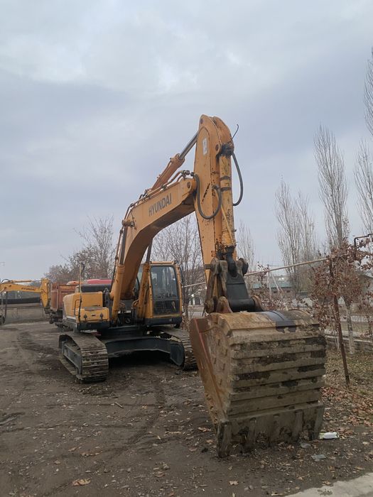 Hyundai robex 300 екскаватор срочна сотилади