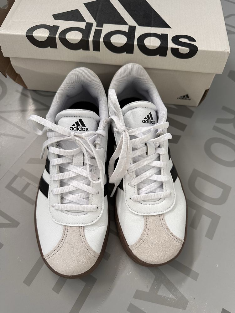 Nike,adidas 35,5
