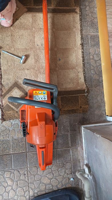 Продавам моторен трион - Husqvarna 55.