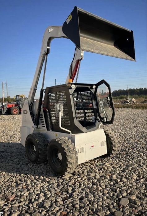 Аренда и услуги мини погрузщика