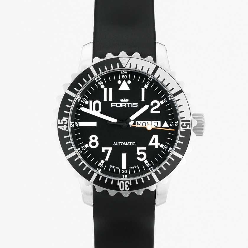 Fortis Aquatis Martinemaster Day Date 42mm 670.17.41K