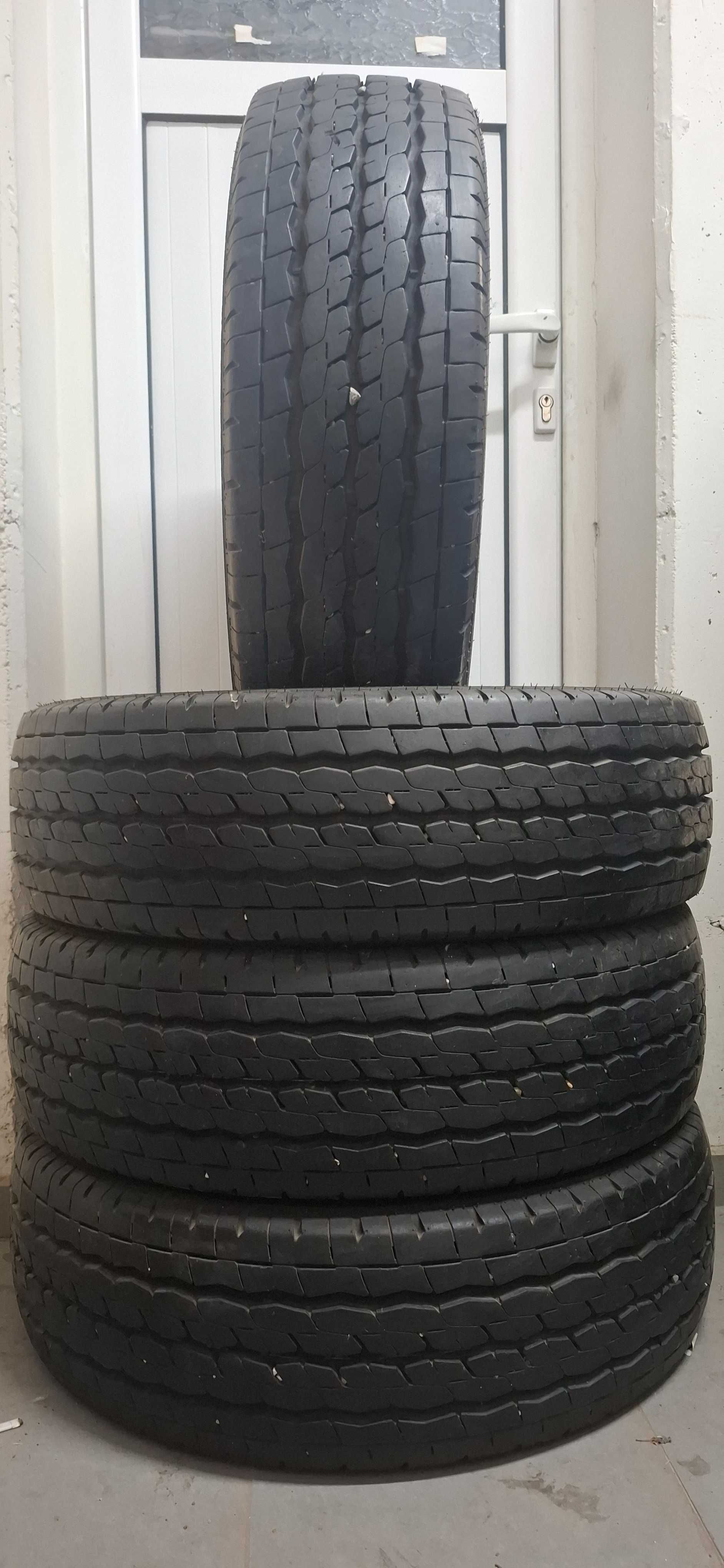 4бр. 215/70/15 C Firestone 9mm грайфер, дот 20г. Предлагаме монтаж ++
