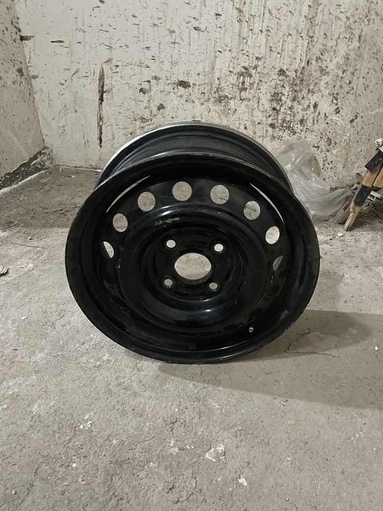 Диски железные с шинами