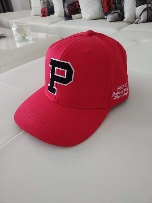 vand sapca Sport  fashion ,barbateasca ,produs de calitate nou.import.