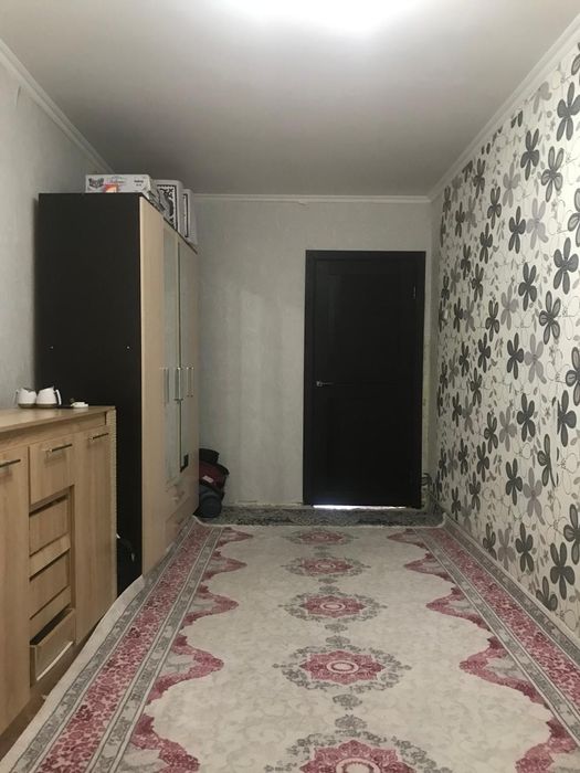 Продаётся 2 комн по Абулхаирхана 13,5