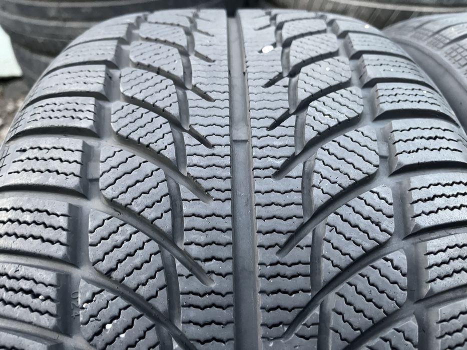 2бр 245/40/17 на 7мм с 20дот