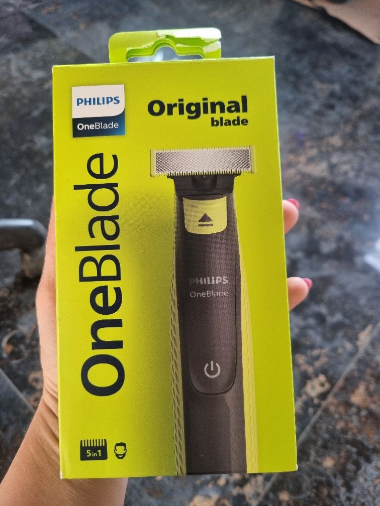 Aparat de ras OneBlade Philips Original , 5in1 nou