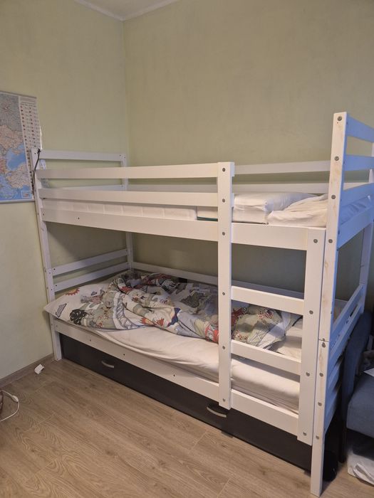 Детско двуетажно легло