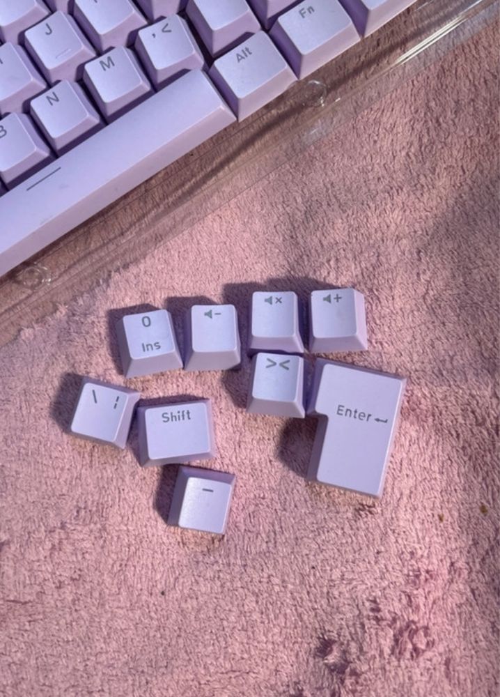 Keycaps violet pentru tastatura mecanica