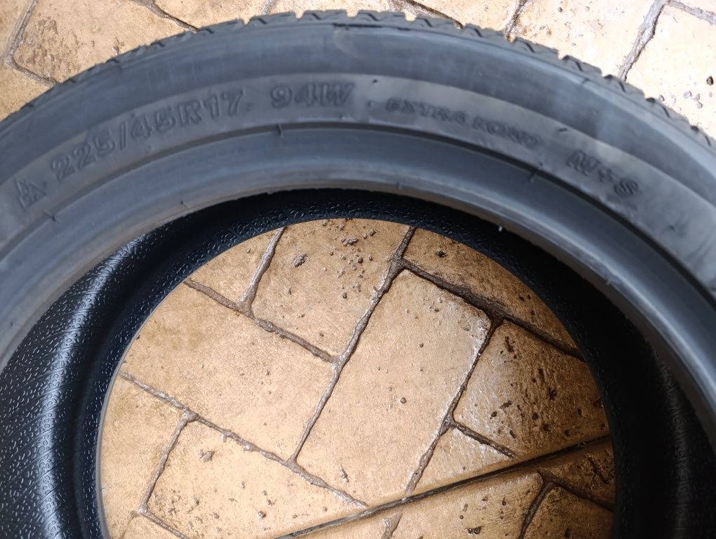 Всесезонни гуми Goodride 225/45/17 dot 2024