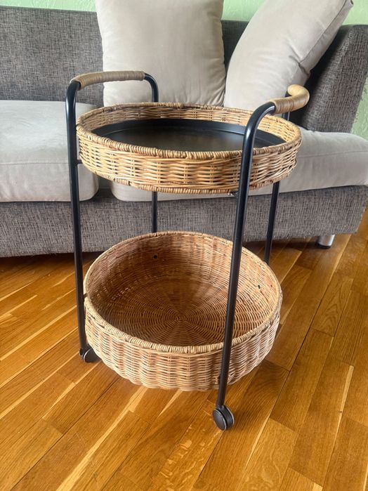 Продаю стол Ikea