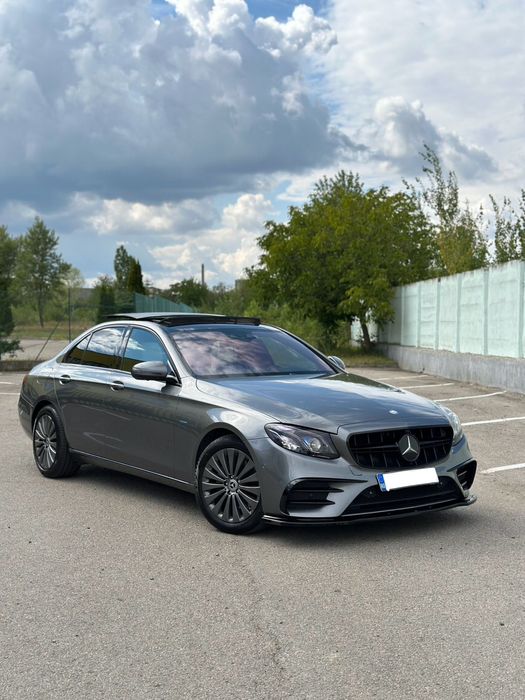 Vand/schimb mercedes e350e