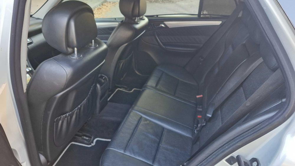 Mercedes-Benz C 220 2.2 - с нови гуми и окачване