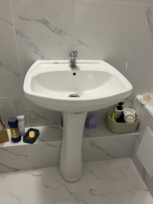 Продам раковину для ванной новая