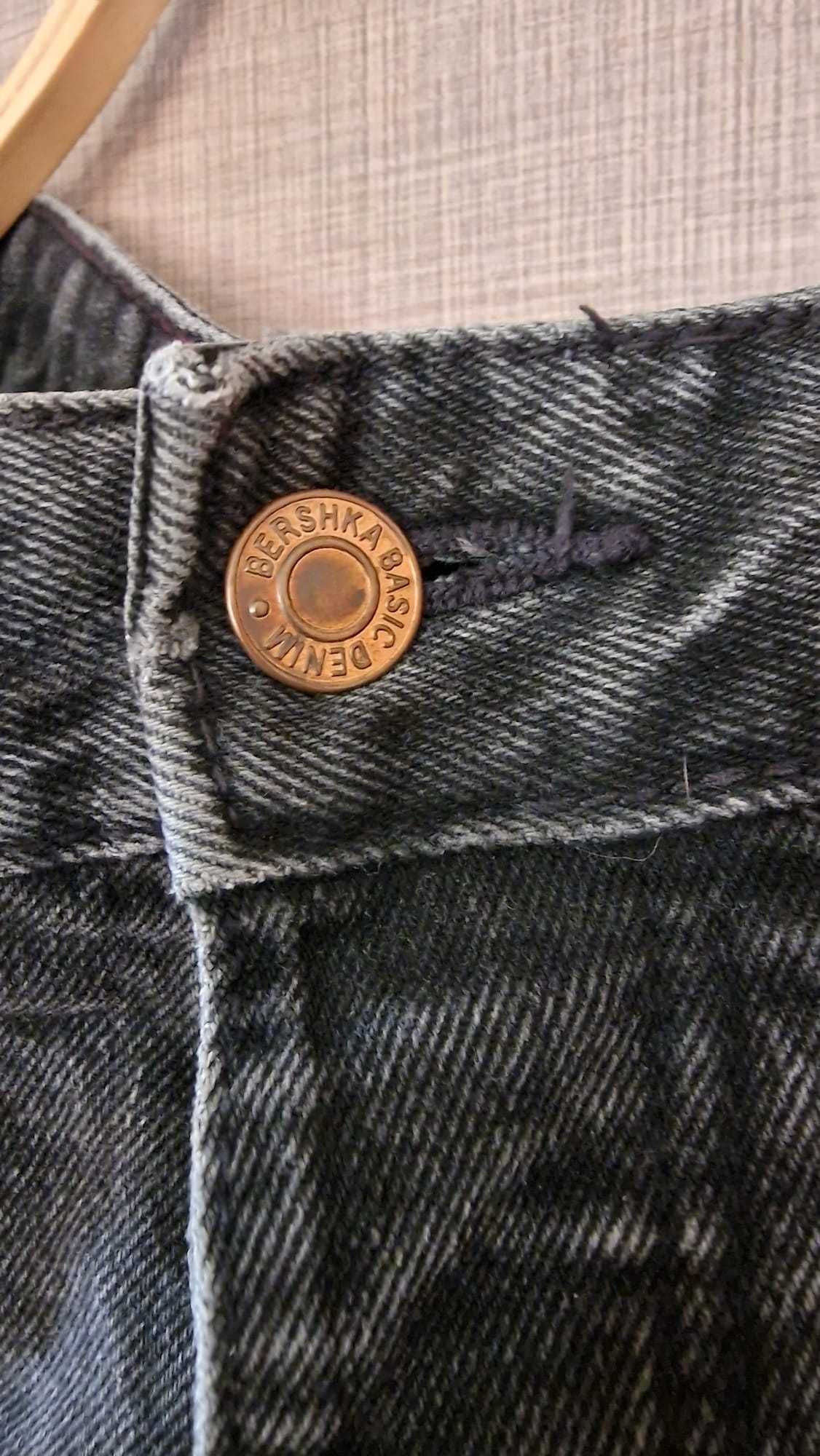 Blugi bărbați Bershka Denim, măr 40