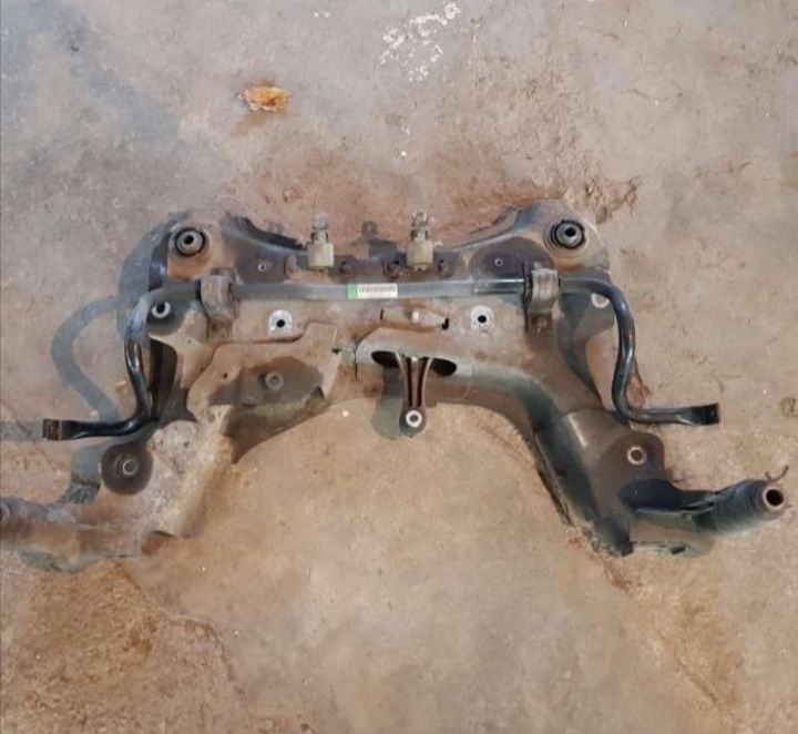 Cadru motor megane 3