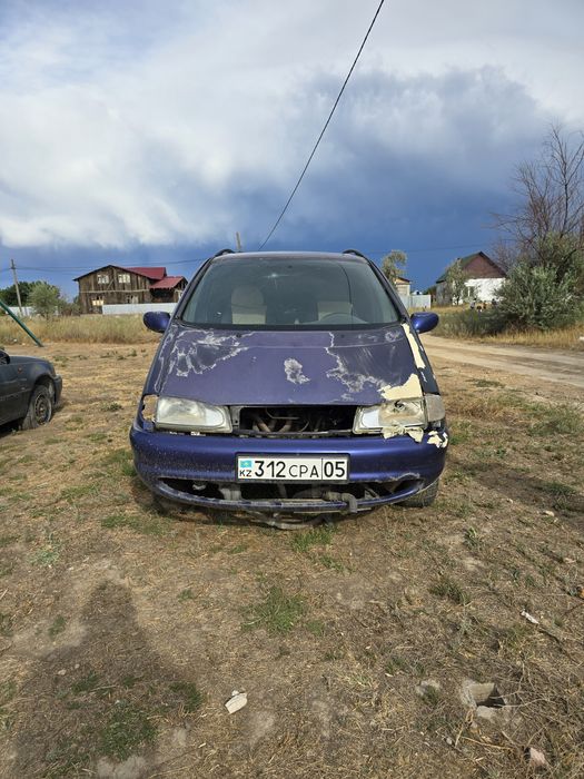 Автомобиль FORD GALAXY