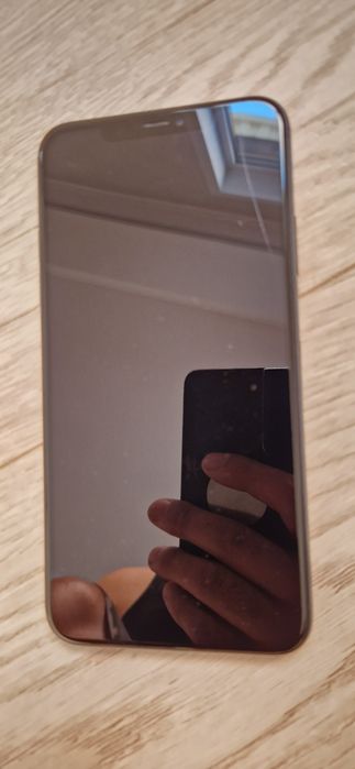 Продам iphone 11 pro max 256gb