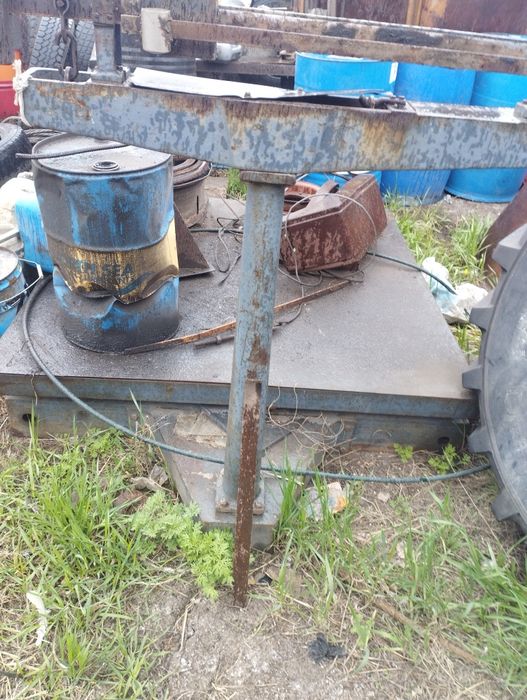 Продам весы производства СССР