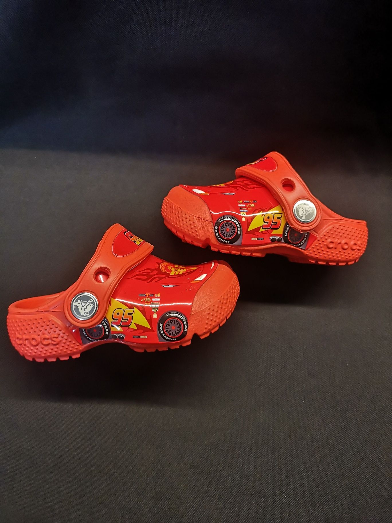 Бeбешки Crocs с апликации