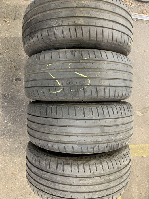 Amvelope 225 45 17 michelin vara